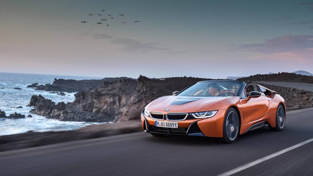 BMW i8 Roadster and BMW i8 Coupe