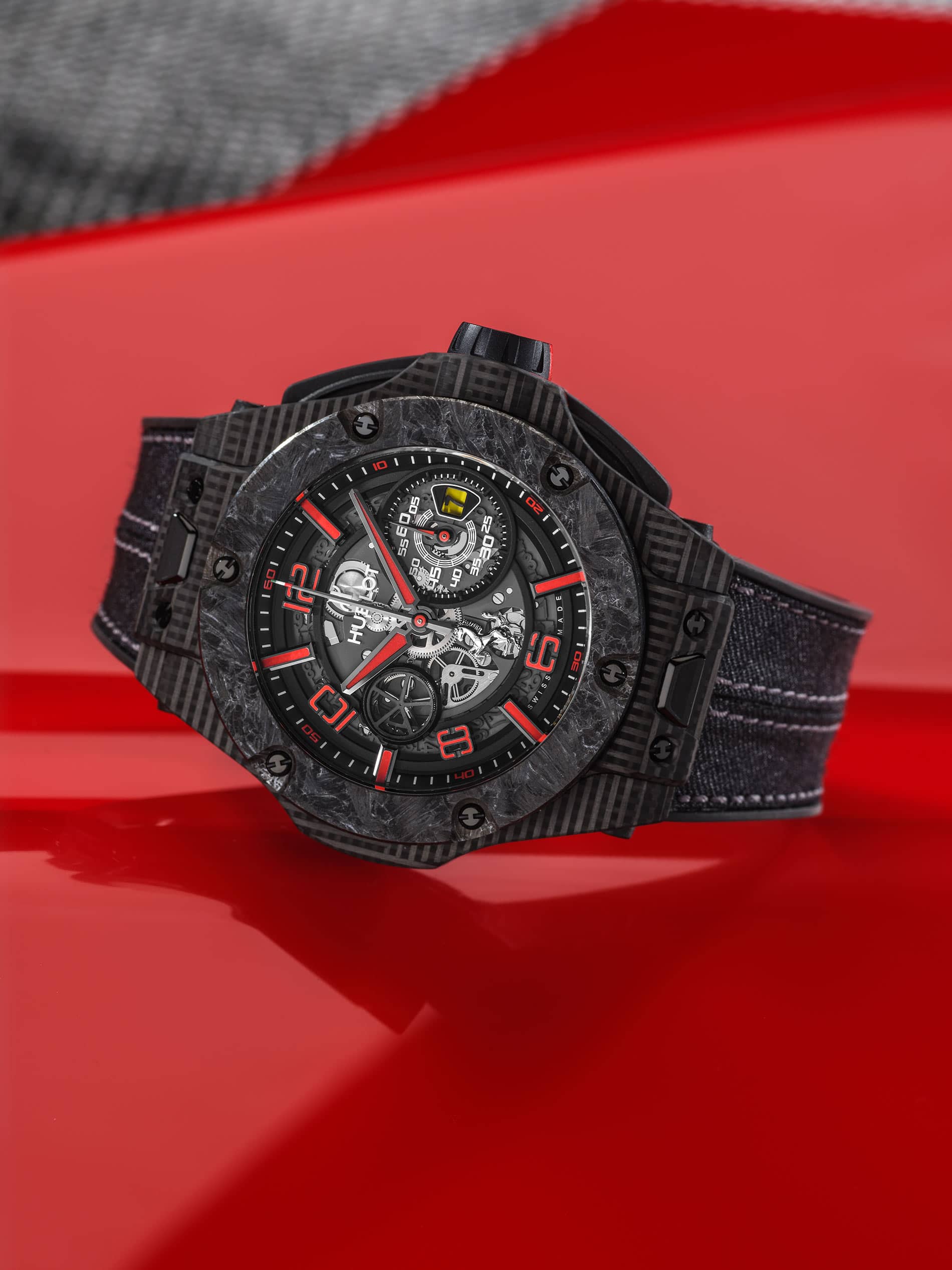 hublot-big-bang-scuderia-ferrari-90th-anniversary-platinum