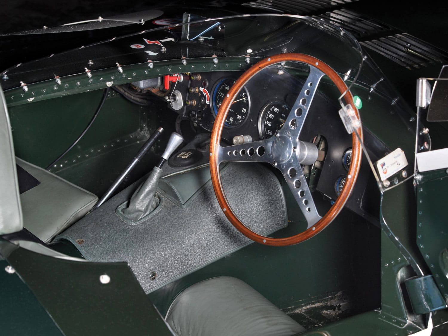 1955 JAGUAR D-TYPE RACE CAR interior