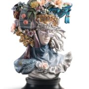 Alta porcelana - LLADRÓ Escultura mujer Fantasía veneciana. Serie limitada