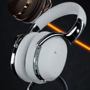 Auriculares inalámbricos MB 01 de Montblanc