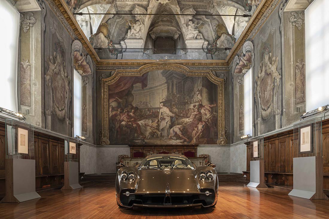 PAGANI UTOPIA unveiled at the national science technology museum in milan surrounded by original drawings by Leonardo Da Vinci