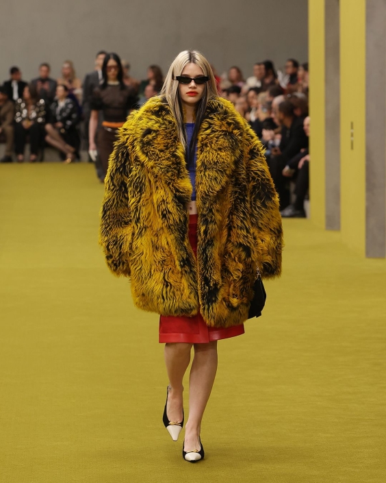 GUCCI Fall Winter 2023 Women's Collection Fashion Show